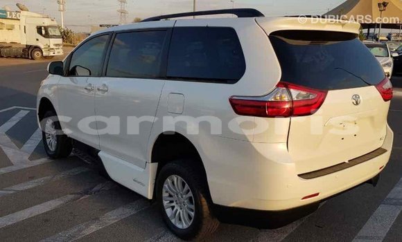 Buy Import Toyota Sienna White Car in Import - Dubai in Agalega Islands Buy Import Toyota Sienna White Car in Import - Dubai in Agalega Islands