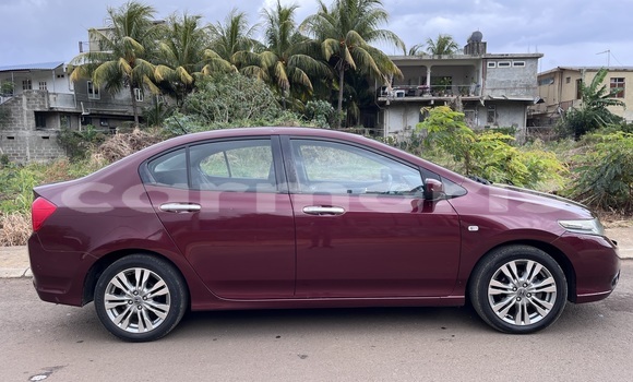 Acheter Occasion Voiture Honda City Rouge à Le Hochet, Pamplempousses Acheter Occasion Voiture Honda City Rouge à Le Hochet, Pamplempousses