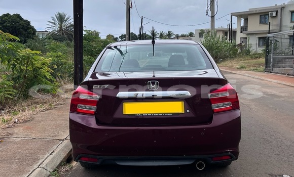 Acheter Occasion Voiture Honda City Rouge à Le Hochet, Pamplempousses Acheter Occasion Voiture Honda City Rouge à Le Hochet, Pamplempousses