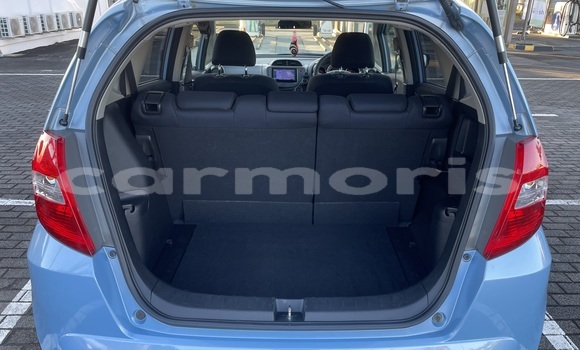 Buy Used Honda fit Blue Car in Grand Baie–Montagne Goyaves in Rodrigues Buy Used Honda fit Blue Car in Grand Baie–Montagne Goyaves in Rodrigues