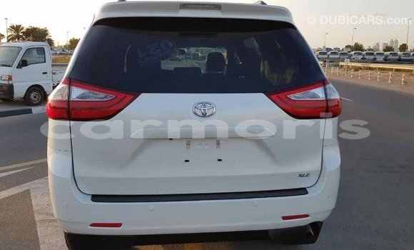 Buy Import Toyota Sienna White Car in Import - Dubai in Agalega Islands Buy Import Toyota Sienna White Car in Import - Dubai in Agalega Islands