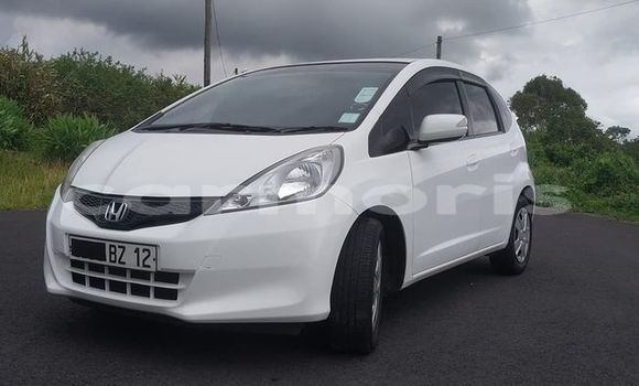 Buy Used Honda fit Other Car in Port Louis in Port Louis District Buy Used Honda fit Other Car in Port Louis in Port Louis District
