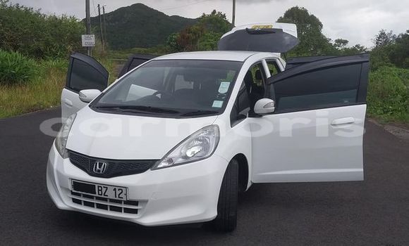 Buy Used Honda fit Other Car in Port Louis in Port Louis District Buy Used Honda fit Other Car in Port Louis in Port Louis District