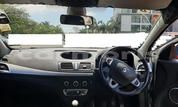 Buy Used Renault Megane Other Car in Baie du Tombeau in Pamplemousses District Buy Used Renault Megane Other Car in Baie du Tombeau in Pamplemousses District