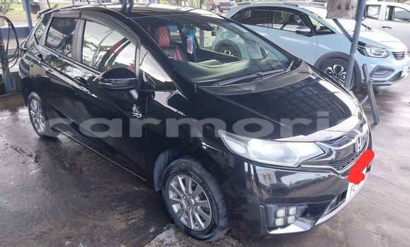 Buy Used Honda fit Black Car in Mahébourg in Grand Port District Buy Used Honda fit Black Car in Mahébourg in Grand Port District