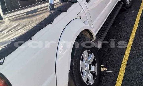 Buy Used Nissan Hardbody Other Car in Baie Malgache in Rodrigues Buy Used Nissan Hardbody Other Car in Baie Malgache in Rodrigues