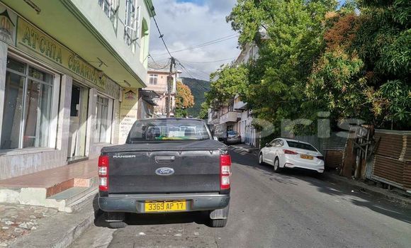 Buy Used Ford Ranger Black Car in Baie du Tombeau in Pamplemousses District Buy Used Ford Ranger Black Car in Baie du Tombeau in Pamplemousses District