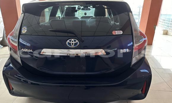 Buy Used Toyota Aqua Black Car in Baie du Tombeau in Pamplemousses District Buy Used Toyota Aqua Black Car in Baie du Tombeau in Pamplemousses District