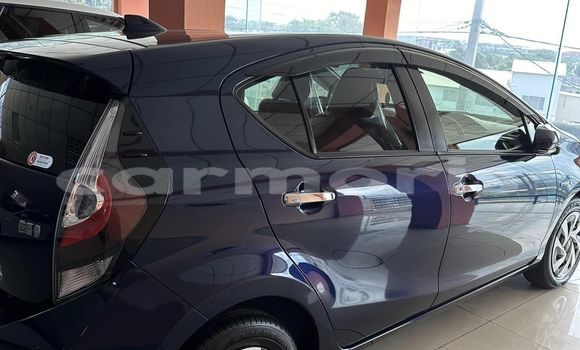 Buy Used Toyota Aqua Black Car in Baie du Tombeau in Pamplemousses District Buy Used Toyota Aqua Black Car in Baie du Tombeau in Pamplemousses District