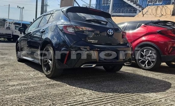 Buy Used Toyota Corolla Black Car in Baie du Cap in Savanne District Buy Used Toyota Corolla Black Car in Baie du Cap in Savanne District