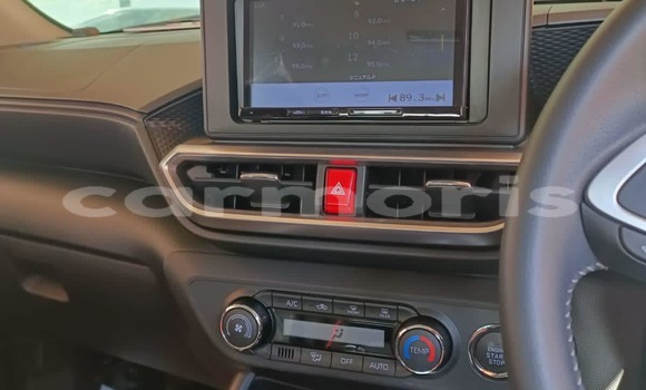 Buy Used Toyota Ractis Red Car in Baie du Cap in Savanne District Buy Used Toyota Ractis Red Car in Baie du Cap in Savanne District