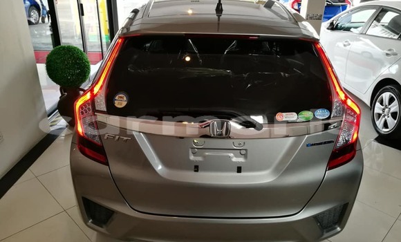 Buy Used Honda fit Other Car in Port Louis in Port Louis District Buy Used Honda fit Other Car in Port Louis in Port Louis District