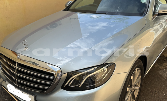 Buy Used Mercedes-Benz E–Class Silver Car in Tamarin in Black River District