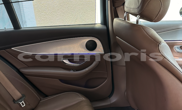 Buy Used Mercedes-Benz E–Class Silver Car in Tamarin in Black River District Buy Used Mercedes-Benz E–Class Silver Car in Tamarin in Black River District