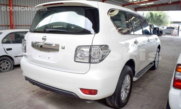 Buy Import Nissan Patrol White Car in Import - Dubai in Agalega Islands Buy Import Nissan Patrol White Car in Import - Dubai in Agalega Islands