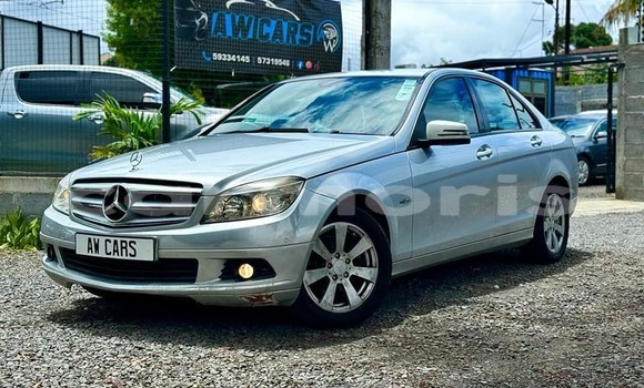 Buy Used Mercedes Viano Other Car in Beau Bassin–Rose Hill in Plaines Wilhems District