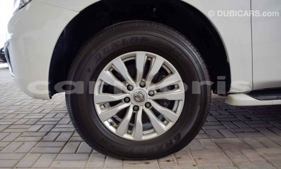 Buy Import Nissan Patrol White Car in Import - Dubai in Agalega Islands Buy Import Nissan Patrol White Car in Import - Dubai in Agalega Islands