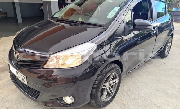 Acheter Occasion Voiture Toyota Vitz Autre à Beau Bassin–Rose Hill, Plaines Wilhems District Acheter Occasion Voiture Toyota Vitz Autre à Beau Bassin–Rose Hill, Plaines Wilhems District