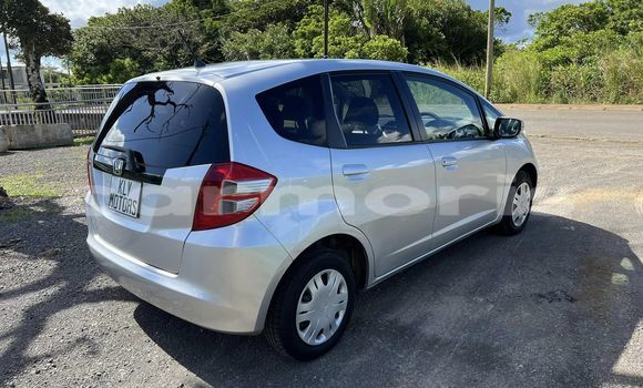 Buy Used Honda fit Other Car in Baie du Cap in Savanne District Buy Used Honda fit Other Car in Baie du Cap in Savanne District