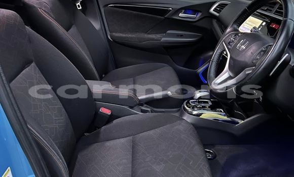 Buy Used Honda fit Blue Car in Baie du Cap in Savanne District Buy Used Honda fit Blue Car in Baie du Cap in Savanne District