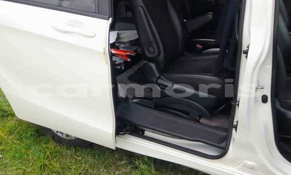 Buy Used Honda Freed White Car in Amitié–Gokhoola in Rivière du Rempart District Buy Used Honda Freed White Car in Amitié–Gokhoola in Rivière du Rempart District