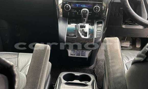 Buy Used Toyota Vellfire Black Car in Baie du Cap in Savanne District Buy Used Toyota Vellfire Black Car in Baie du Cap in Savanne District