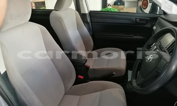 Buy Used Toyota Axio Silver Car in Port Louis in Port Louis District Buy Used Toyota Axio Silver Car in Port Louis in Port Louis District