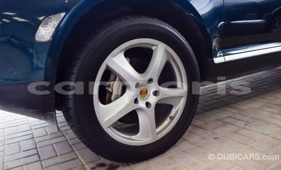 Buy Import Porsche Cayenne Green Car in Import - Dubai in Agalega Islands