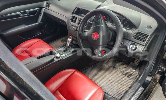 Buy Used Mercedes-Benz CโClass Black Car in Baie du Cap in Savanne District Buy Used Mercedes-Benz CโClass Black Car in Baie du Cap in Savanne District
