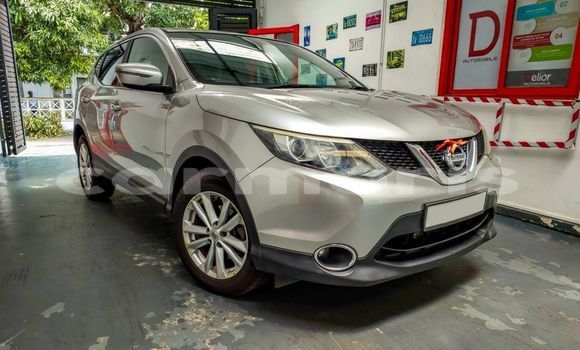 Buy Used Nissan Qashqai Other Car in Baie du Cap in Savanne District Buy Used Nissan Qashqai Other Car in Baie du Cap in Savanne District