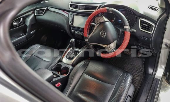 Buy Used Nissan Qashqai Other Car in Baie du Cap in Savanne District Buy Used Nissan Qashqai Other Car in Baie du Cap in Savanne District