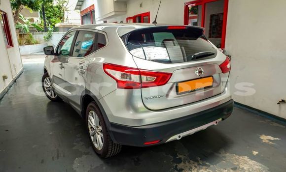 Buy Used Nissan Qashqai Other Car in Baie du Cap in Savanne District Buy Used Nissan Qashqai Other Car in Baie du Cap in Savanne District
