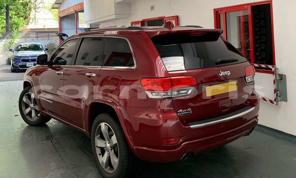 Buy Used Jeep Grand Cherokee Red Car in Baie du Cap in Savanne District Buy Used Jeep Grand Cherokee Red Car in Baie du Cap in Savanne District