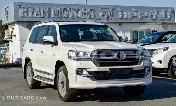 Buy Import Toyota Land Cruiser White Car in Import - Dubai in Agalega Islands Buy Import Toyota Land Cruiser White Car in Import - Dubai in Agalega Islands
