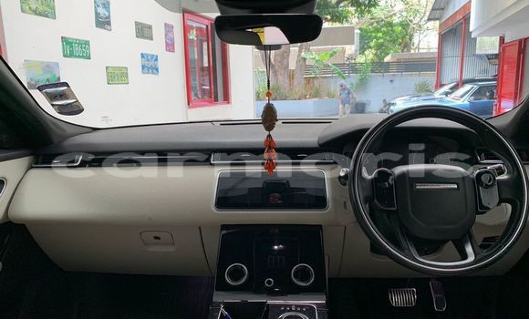 Buy Used Range Rover Range Rover Other Car in Baie du Cap in Savanne District Buy Used Range Rover Range Rover Other Car in Baie du Cap in Savanne District