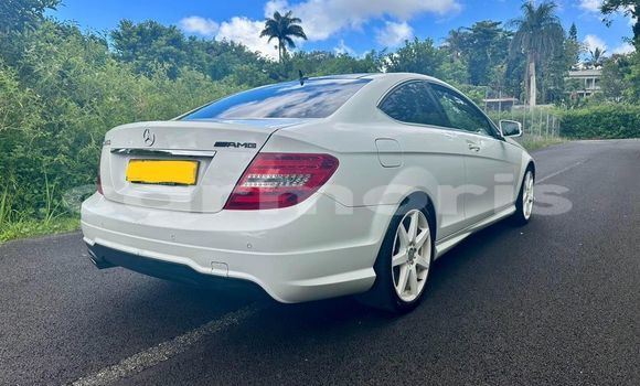 Buy Used Mercedes-Benz C-Classe Other Car in Baie du Cap in Savanne District Buy Used Mercedes-Benz C-Classe Other Car in Baie du Cap in Savanne District