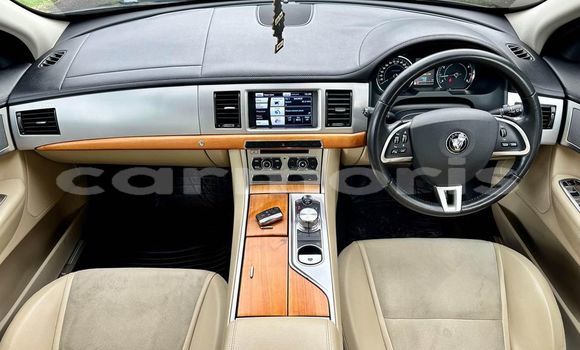 Buy Used Jaguar XF Black Car in Baie du Cap in Savanne District Buy Used Jaguar XF Black Car in Baie du Cap in Savanne District