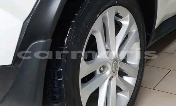 Buy Used Nissan Juke White Car in Port Louis in Port Louis District Buy Used Nissan Juke White Car in Port Louis in Port Louis District