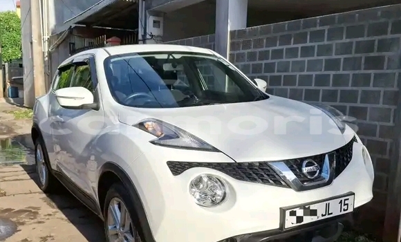 Buy Used Nissan Juke White Car in Port Louis in Port Louis District Buy Used Nissan Juke White Car in Port Louis in Port Louis District