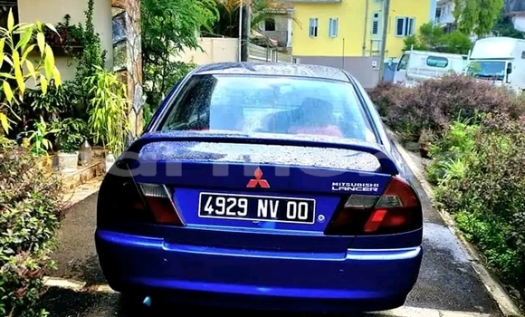 Buy Used Mitsubishi Lancer Blue Car in Port Louis in Port Louis District Buy Used Mitsubishi Lancer Blue Car in Port Louis in Port Louis District