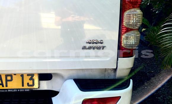 Buy Used GMC Terrain White Car in Albion in Black River District Buy Used GMC Terrain White Car in Albion in Black River District