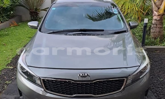 Buy Used Kia Cadenza Other Car in Port Louis in Port Louis District Buy Used Kia Cadenza Other Car in Port Louis in Port Louis District