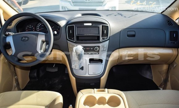 Buy Import Hyundai Accent White Car in Import - Dubai in Agalega Islands Buy Import Hyundai Accent White Car in Import - Dubai in Agalega Islands