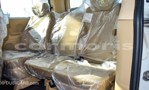 Buy Import Hyundai Accent White Car in Import - Dubai in Agalega Islands Buy Import Hyundai Accent White Car in Import - Dubai in Agalega Islands