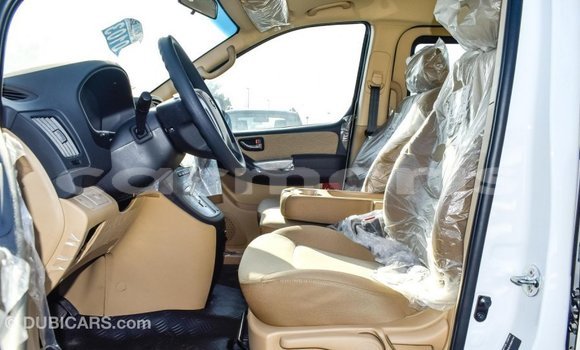 Buy Import Hyundai Accent White Car in Import - Dubai in Agalega Islands Buy Import Hyundai Accent White Car in Import - Dubai in Agalega Islands