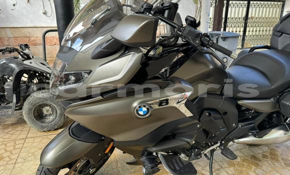 Buy Used BMW K 1600 Silver Bike in Port Louis in Port Louis District Buy Used BMW K 1600 Silver Bike in Port Louis in Port Louis District