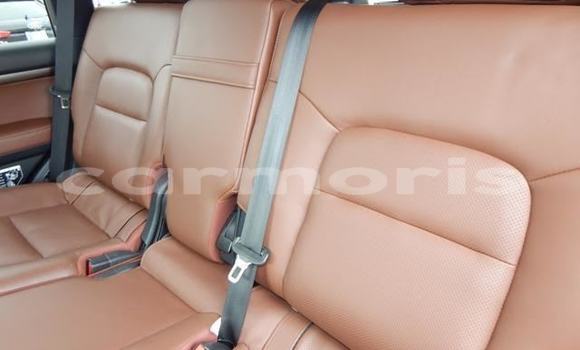 Buy Used Toyota Land Cruiser White Car in Amitié–Gokhoola in Rivière du Rempart District Buy Used Toyota Land Cruiser White Car in Amitié–Gokhoola in Rivière du Rempart District