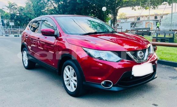 Buy Used Nissan Qashqai Red Car in Moka in Moka Buy Used Nissan Qashqai Red Car in Moka in Moka