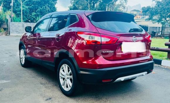 Buy Used Nissan Qashqai Red Car in Moka in Moka Buy Used Nissan Qashqai Red Car in Moka in Moka