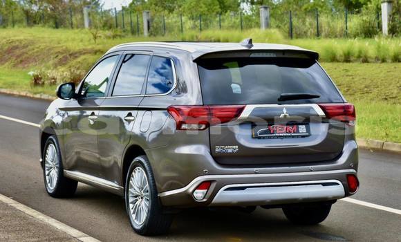 Buy Used Mitsubishi Outlander Other Car in Baie du Cap in Savanne District Buy Used Mitsubishi Outlander Other Car in Baie du Cap in Savanne District